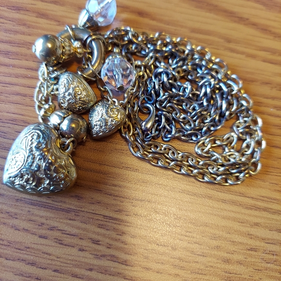 Fashion Necklace w/Puffy Hearts,Metal Beads&Clear Crystal Embellishment. - Picture 3 of 5